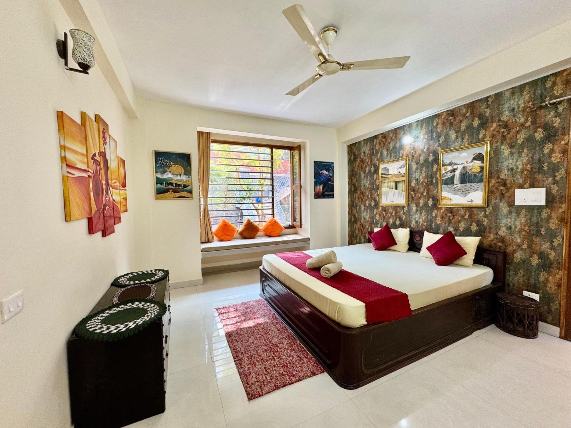 The Auriga 3Bhk Fully Entair Villa With Bonfire In Kasauli I Pvt Stay I Open Air Terrace I Kitchen Livingroom I Lawn Bonfire I Gaming Zone Exterior photo