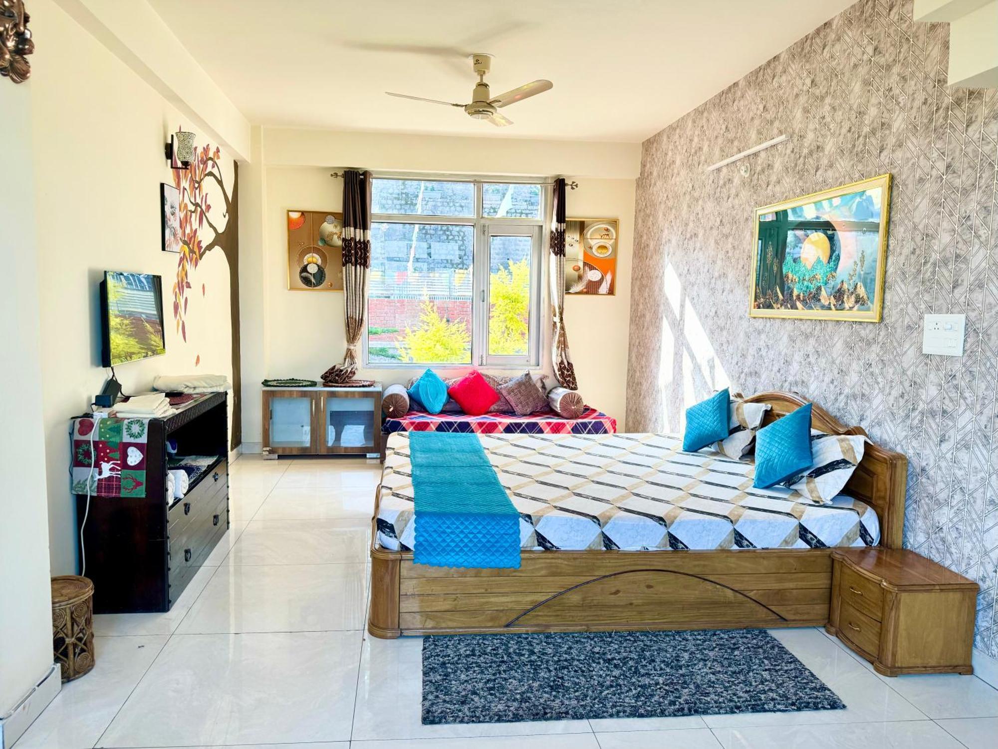 The Auriga 3Bhk Fully Entair Villa With Bonfire In Kasauli I Pvt Stay I Open Air Terrace I Kitchen Livingroom I Lawn Bonfire I Gaming Zone Exterior photo