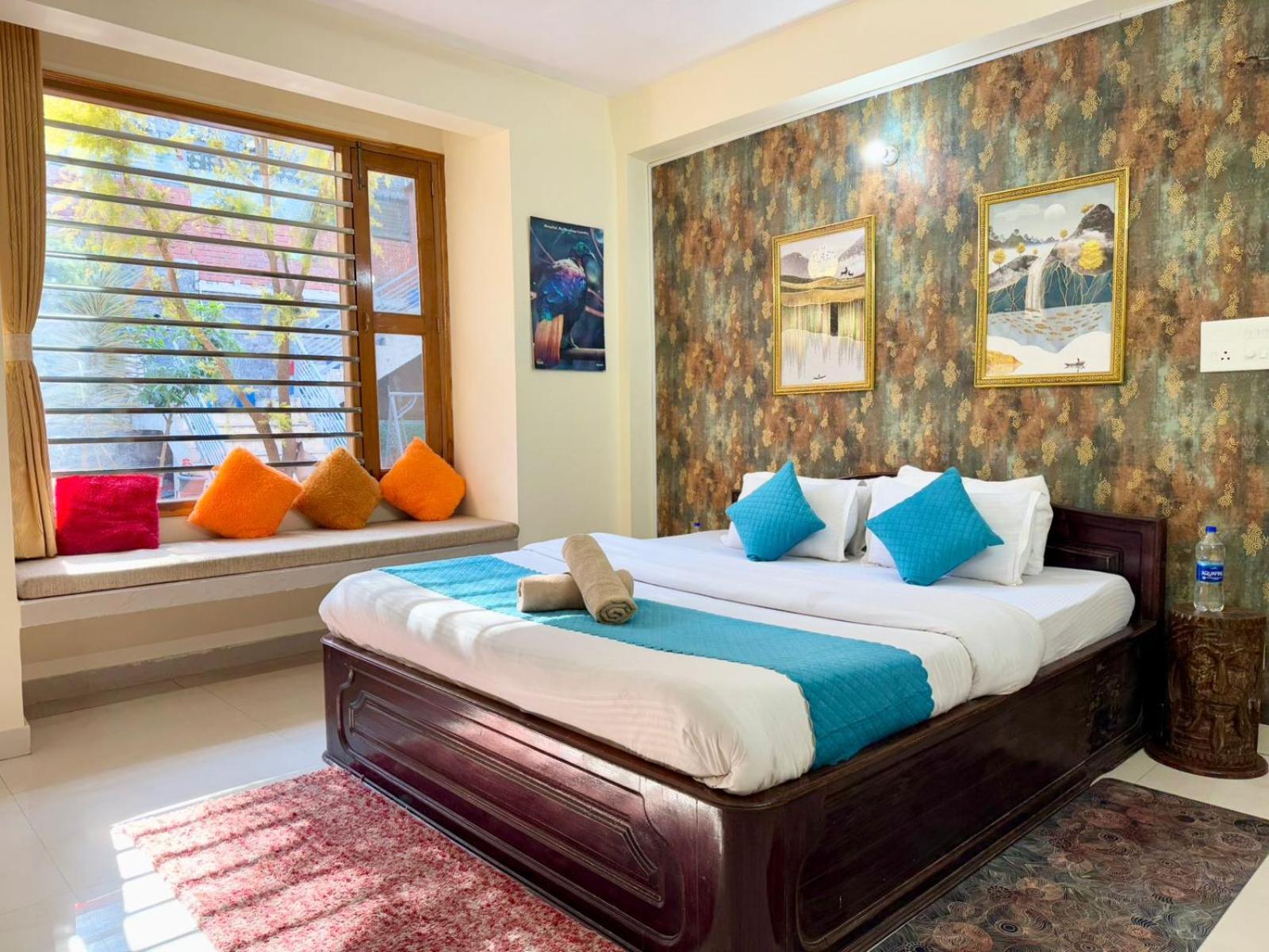 The Auriga 3Bhk Fully Entair Villa With Bonfire In Kasauli I Pvt Stay I Open Air Terrace I Kitchen Livingroom I Lawn Bonfire I Gaming Zone Exterior photo